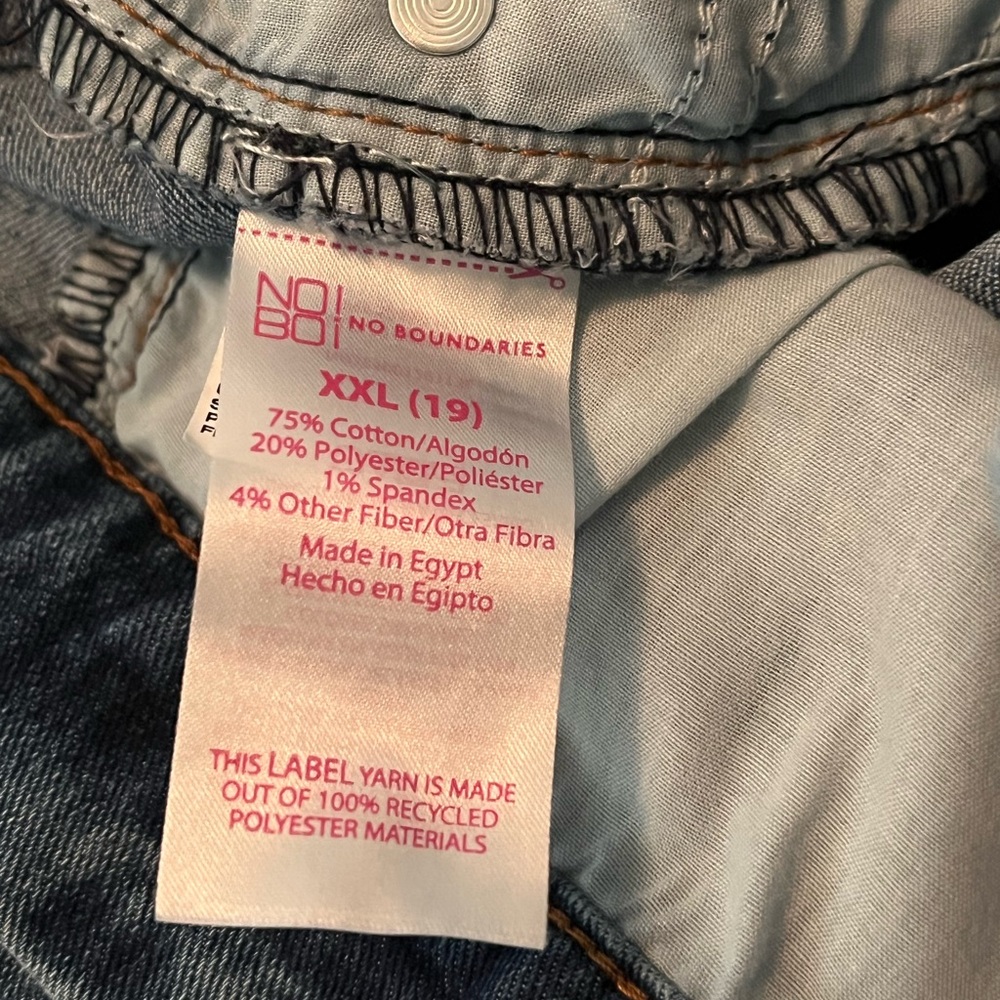 No boundaries XXL 19 blue jeans